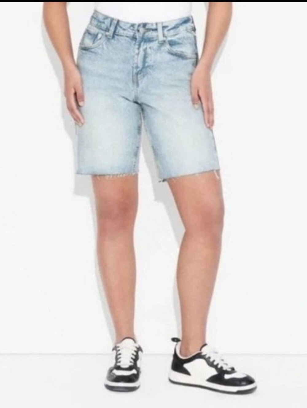 Wild Fable Mid-Rise 10" Inseam EasyRigid Blue Denim Cut-off Shorts Size 12